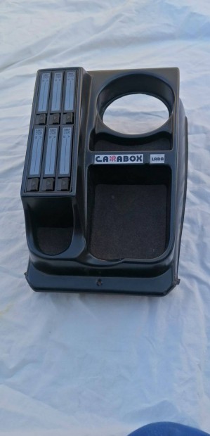 Retr� �jszer� hib�tlan kazi tart�s kard�nbox a 80-90-es �vekb�l