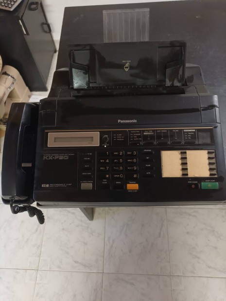 Retro zenetrgzts telefon s fax