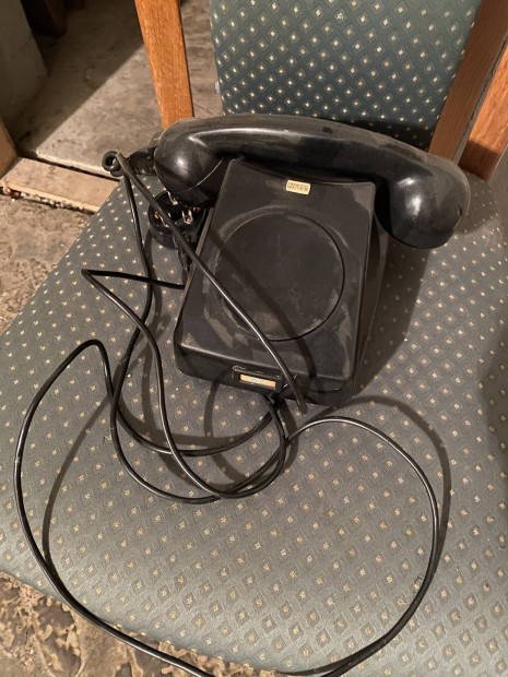 Retro vaktárcsás telefon