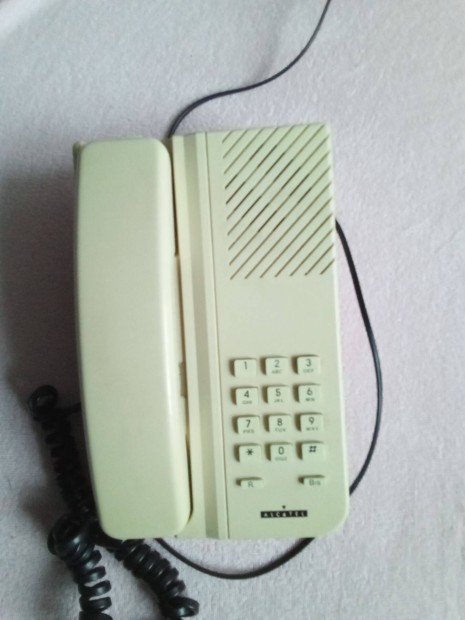 Retró vezetékes telefon eladó