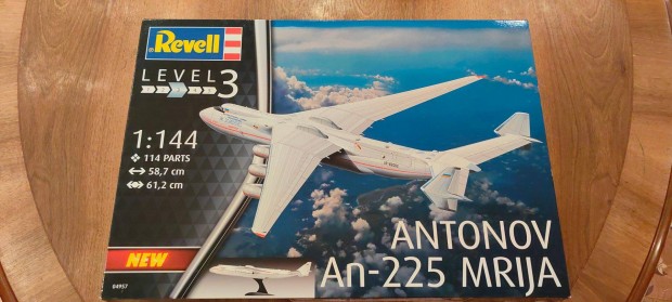 Revell 04957 Antonov An-225 Mrija, 1:144