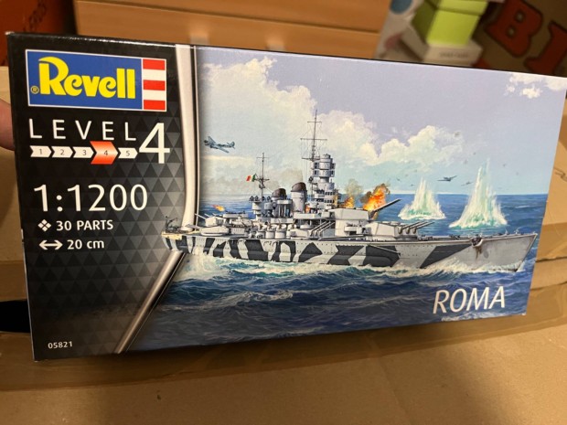 Revell Roma hajmakett 1:1200