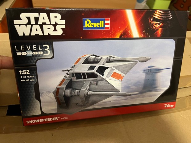 Revell Star Wars Snowspeeder makett 1:52