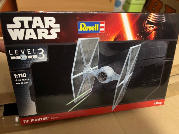 Revell Star Wars Tie Fighter makett 1:110