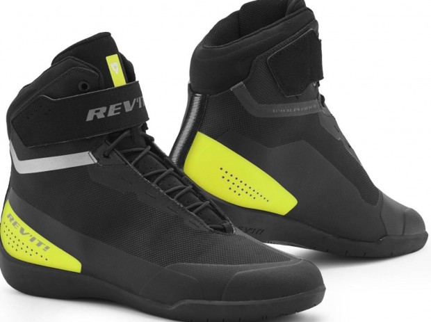 Revit mission motoros cipő 43 méret