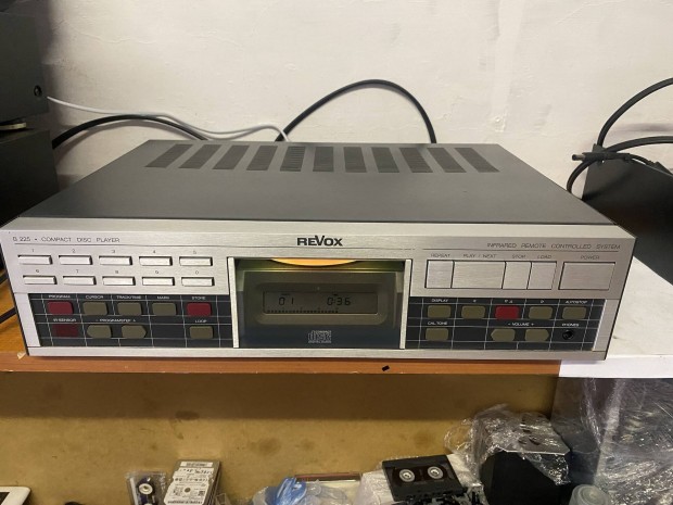 Revox B225 Kiváló minőségi CD lejátszó le szervizelve h