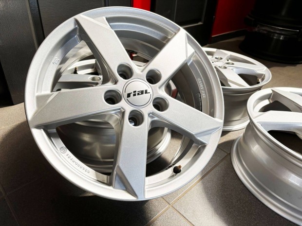 Rial 16" 5x112 alufelni elad 16 coll VW Seat Skoda