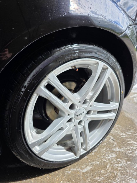 Rial 5x112 18 alufelni �j ny�ri 225 40 18 gumival