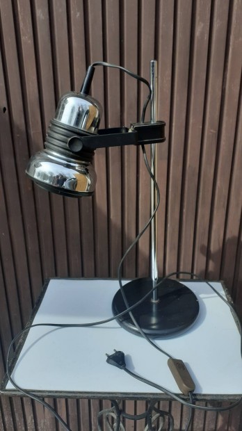 Richard Essig retro asztali lmpa