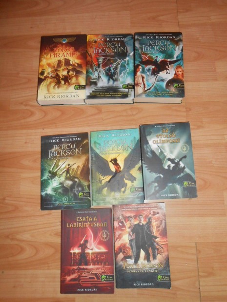 Rick Riordan Knyvcsomag ( 3db kemny + 5 puha kts )