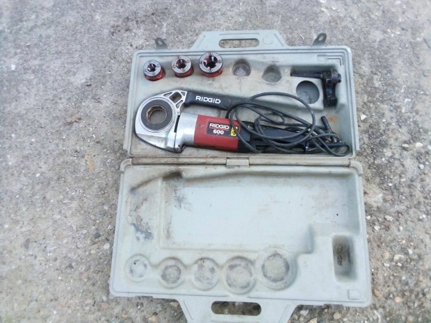 Ridgid Elektromos menetvágógép 600-as típusú