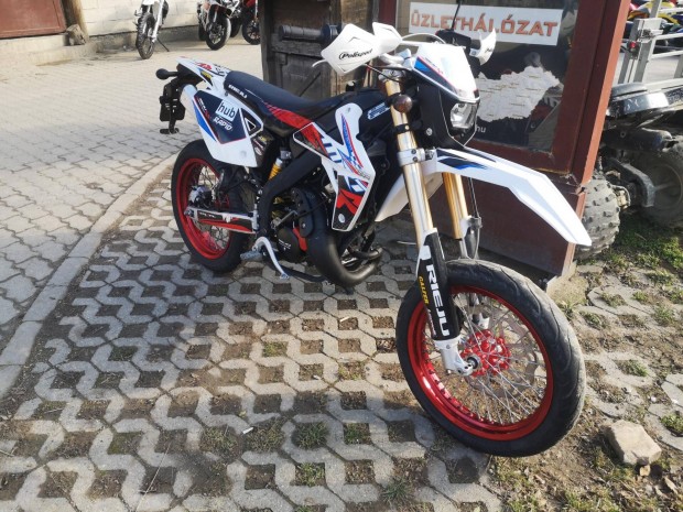 Rieju MRT 50 Pro supermoto/ vals vj.-t igazol...