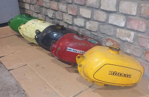 Riga 12 / Riga 16 �zemanyag tankok elad�ak