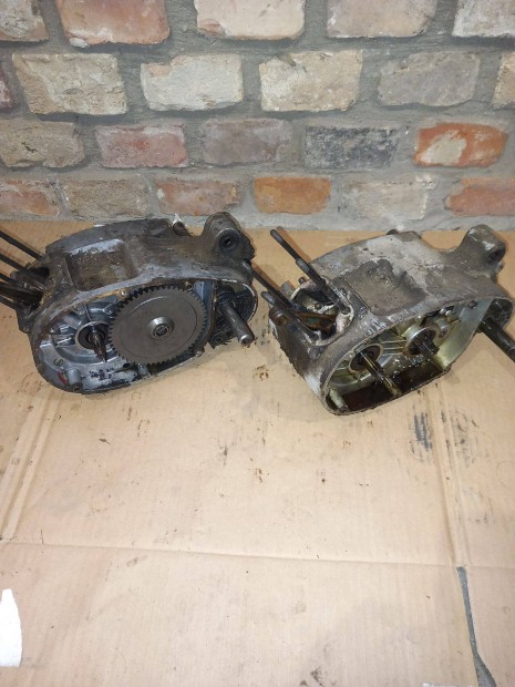 Riga 12 / Verhovina 5 motorblokk k�zepek