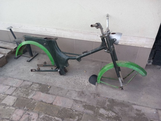 Riga 12 gy�ri fest�s� v�z 1975