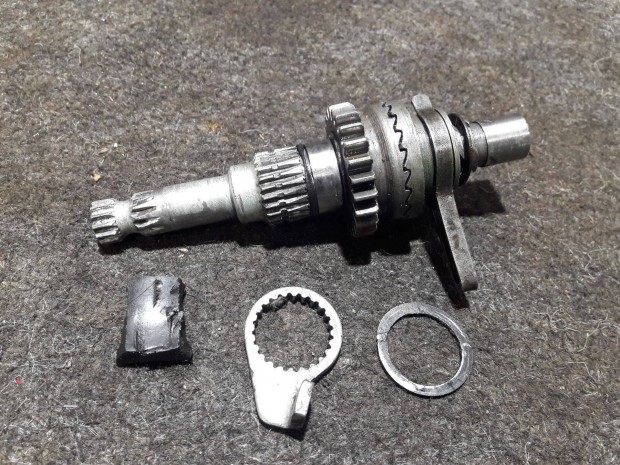 Riga 22 / Mini / Delta / K�rp�ti motor komplett ber�g� tengely szett