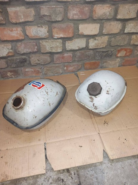 Riga 3 / Riga 4 �zemanyag tankok