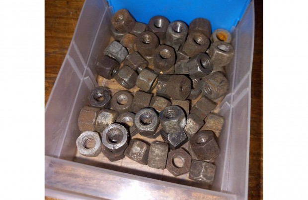 Riga / Verhovina hengerfej anyacsavar szett