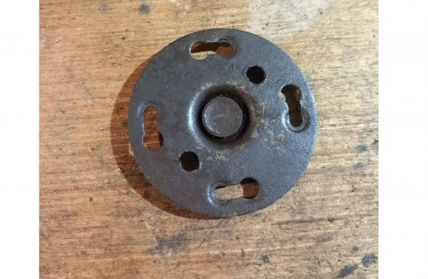 Riga / Verhovina �jszer� kuplung z�r� lemez