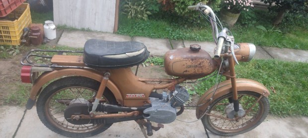 Riga moped 12 vz