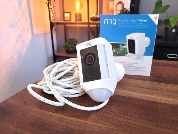 Ring Spotlight kamera/camera kivl llapotban!