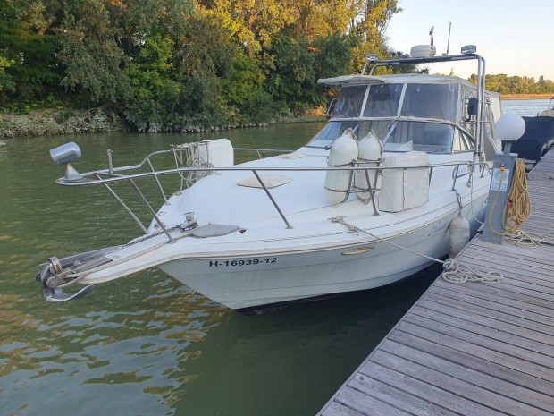 Rinker Fiesta Vee 280 Haj elad