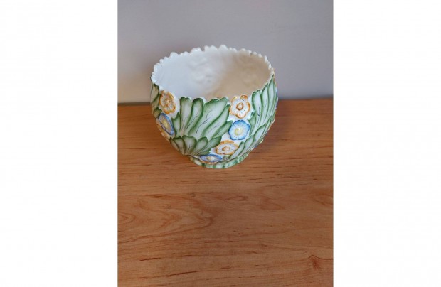 Ritka Majolika kasp� . Egyedi