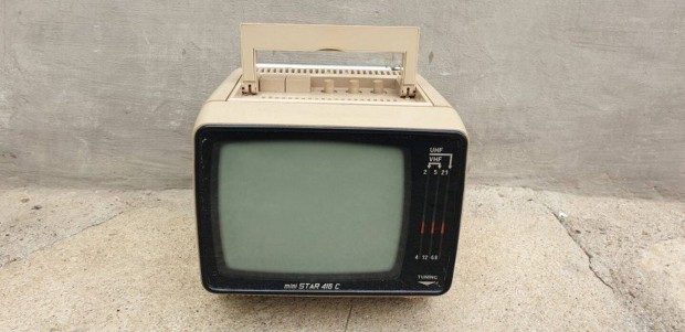 Ritkasg! Homok szn Waltham Mini Star 416C szovjet mini TV