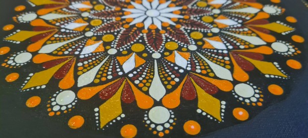 Ritkasg:kzzel festett 25X25cm mandala festmny 29eft