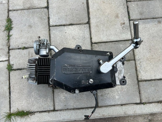 Rizzato 50 veter�n gy�ri motorblokk