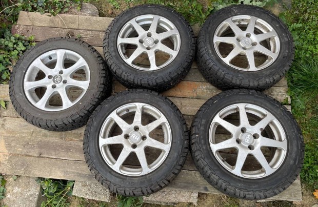 Roadcruza RA1100 205/60 R15 terepgumik