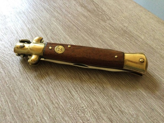 Robert Klaas Stiletto kés
