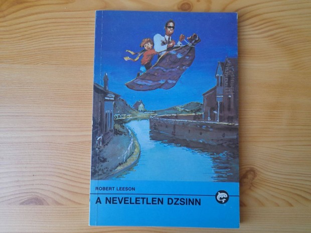 Robert Leeson: A neveletlen dzsinn Delfin knyvek (kivl llapot)