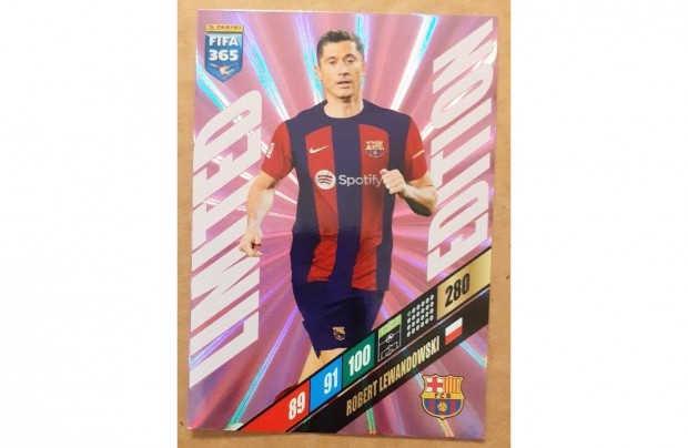 Robert Lewandowski Barcelona Limited focis krtya Panini FIFA 2024