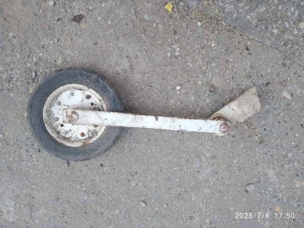 Robi 151 kerék