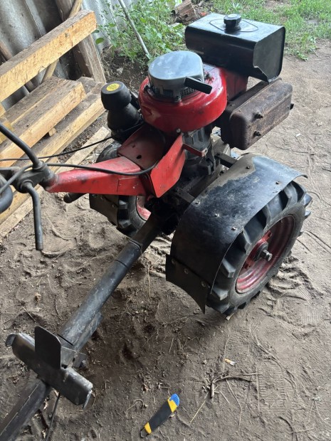 Robi rekord 151t