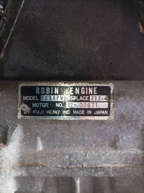 Robin EC34 japán kéthengeres kétütemű motor sárkányrepülő