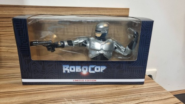 Robocop mellszobor Limited edition! 