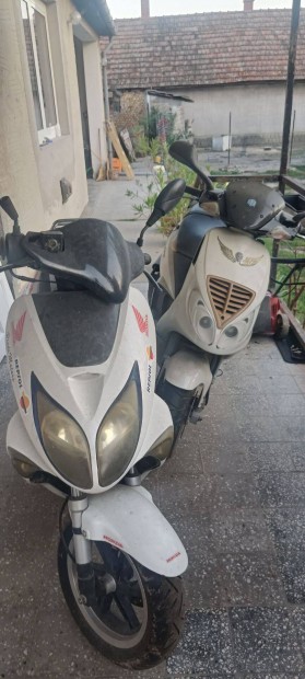 Robogó Keeway +Piaggio MC3 PJ