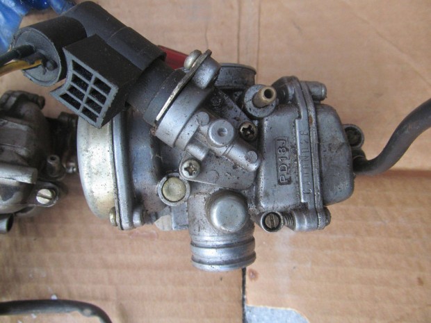 Robog karburtorok eladak