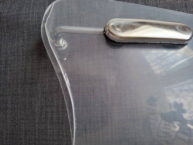 Robog� sz�lv�d� plexi