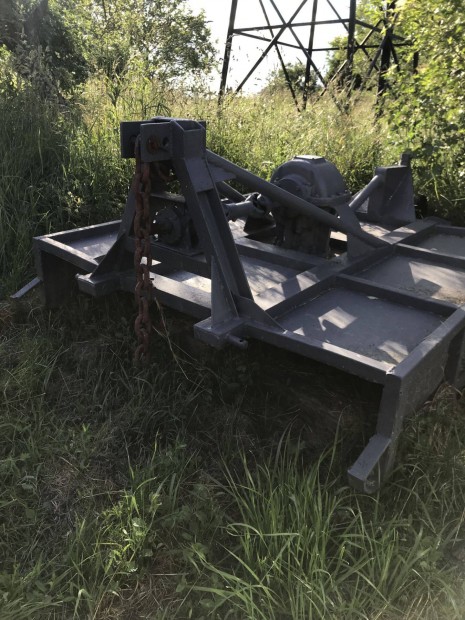 Robosztus, 160-as szártépő eladó