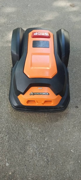 Robot fűnyíró eladó.