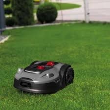 Robotfűnyíró - 2000 nm | 22cm vágási szélesség | 20-60 mm vágási