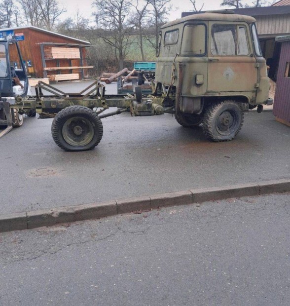 Robur 4x4 keresek alkatrszt