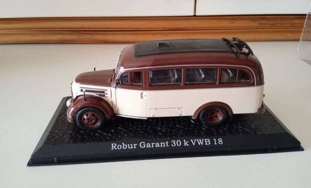 Robur Garant 30K "Atlas" kisauto modell 1/43 Elad