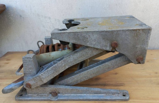 Robur �l�sszerkezet