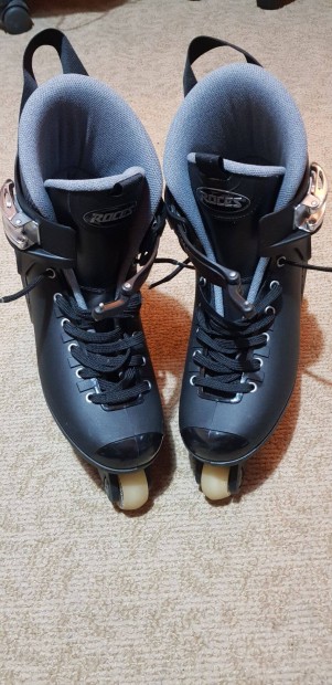 Roces M12 aggressive görkorcsolya 42-es