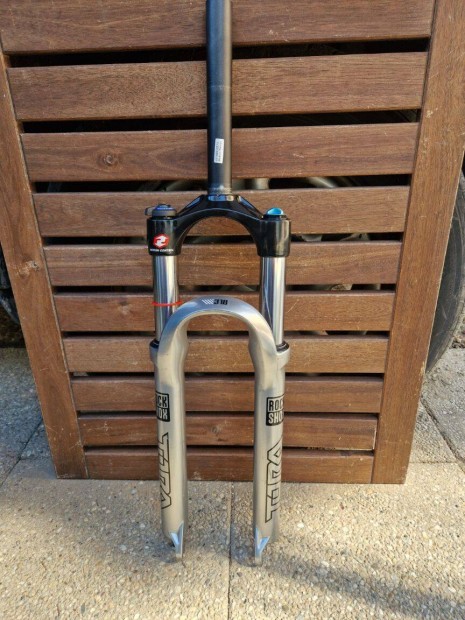 Rock Shox Tora 318 Solo Air teleszkóp