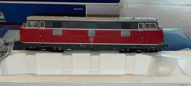 Roco 62931, DB, V 200 126.dízelmozdony, H0, DC